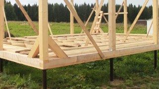 Сарай на винтовых сваях или хозблок на сваях Находка цена от 2560 руб. / шт.